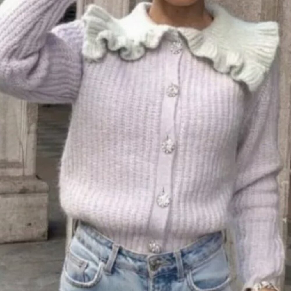 Zara Lavender  Bib Collar Sweater with decor buttons Size L. EUC